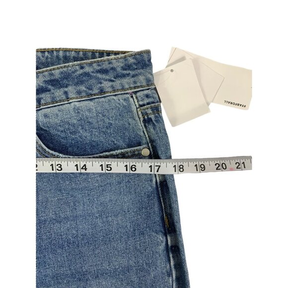 JustFab Women's Blue Denim Jeans - Picture 5 of 7